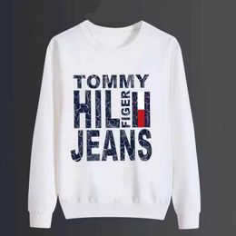 Designer men's and women's hoodies and sportswear designer autumn and winter checkered hoodie loose pullover thick long sleeved cardigan sportswear UH